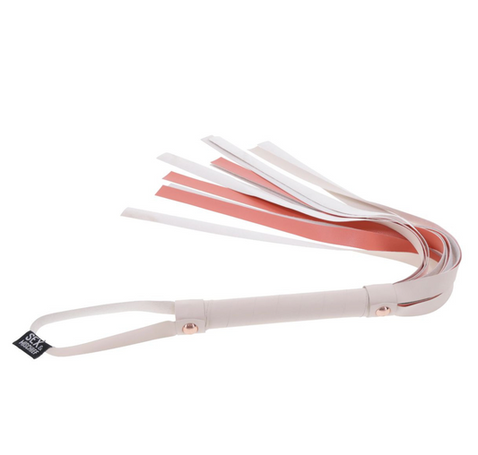 S&M - Peaches 'N Creame Flogger