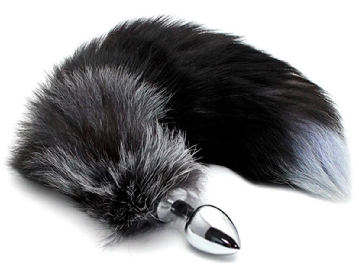 Black & White Fox Tail Medium - Alive
