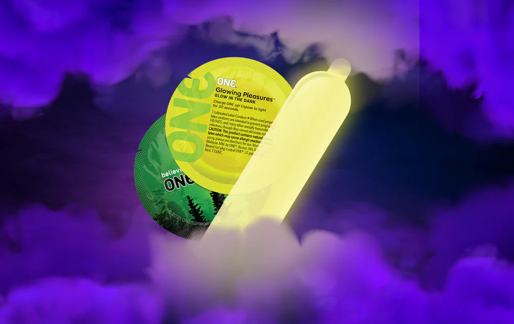 One Condom Glow In ONE CONDOM - 1 condom Glow In Dark – Boutique Planet X